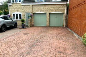 Garage- click for photo gallery